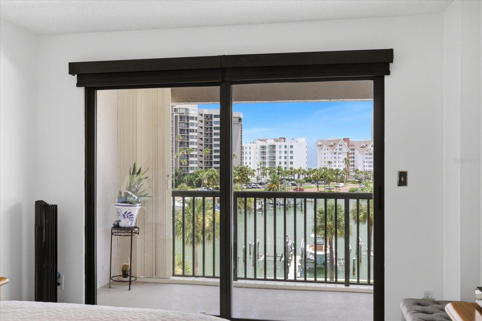 1651 SAND KEY ESTATES COURT — photo 28 of 50