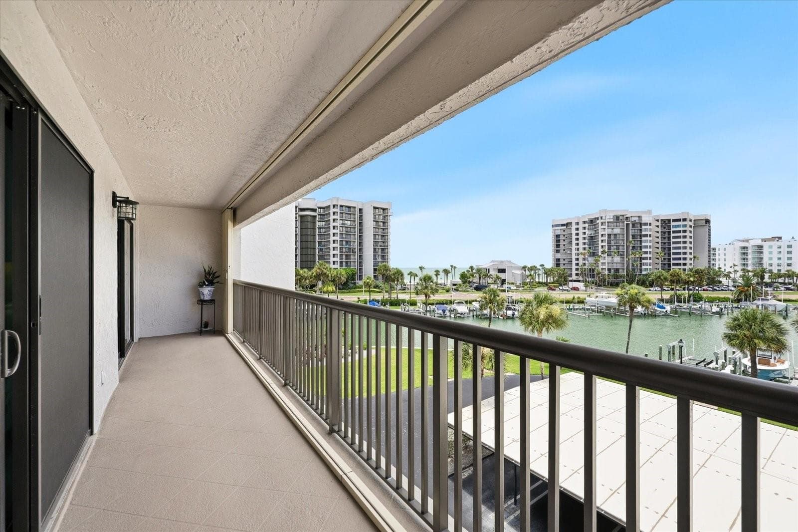 1651 SAND KEY ESTATES COURT — photo 23 of 50