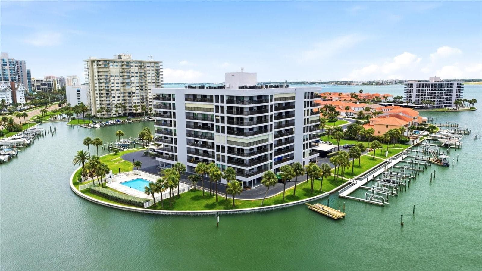 1651 SAND KEY ESTATES COURT — photo 4 of 50