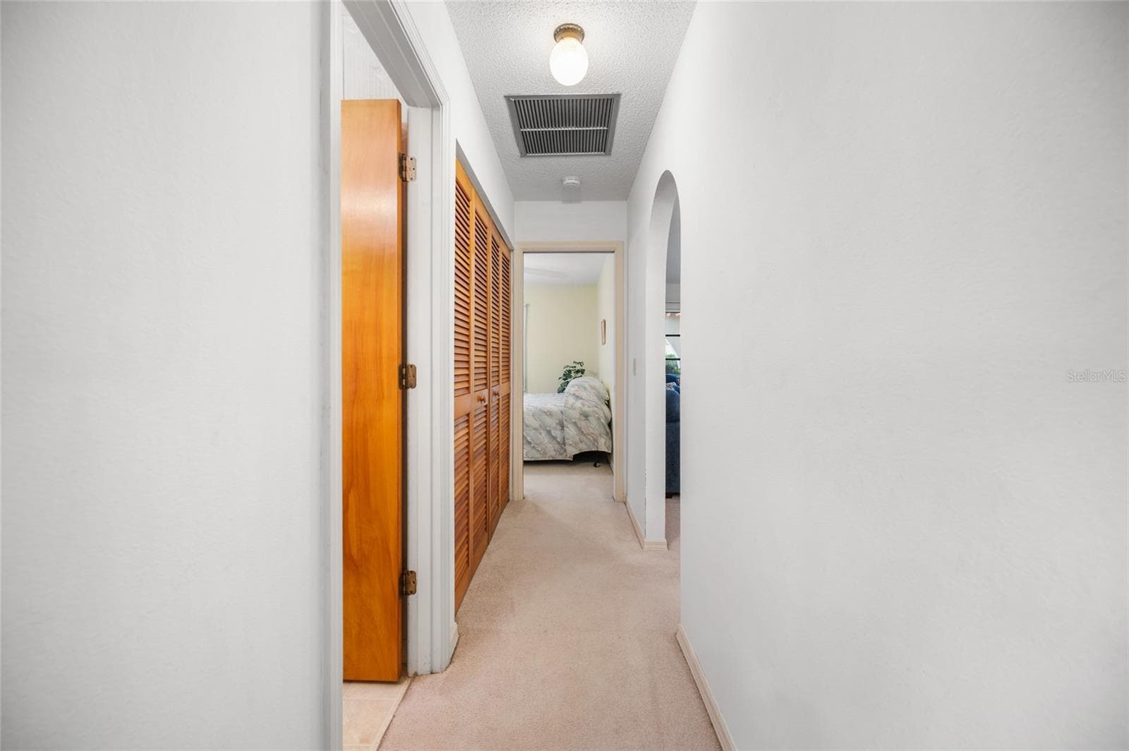 221 HIGH POINT DRIVE — photo 16 of 36