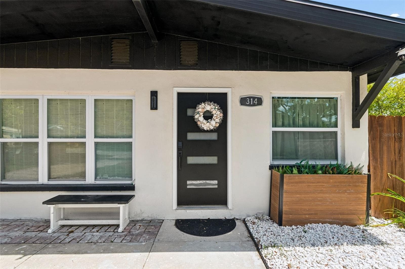 314 INDIANA AVENUE — photo 4 of 42