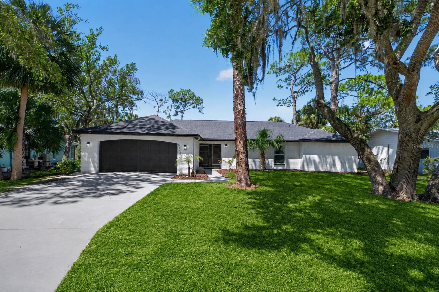 4346 MARINE PARKWAY — photo 4 of 63