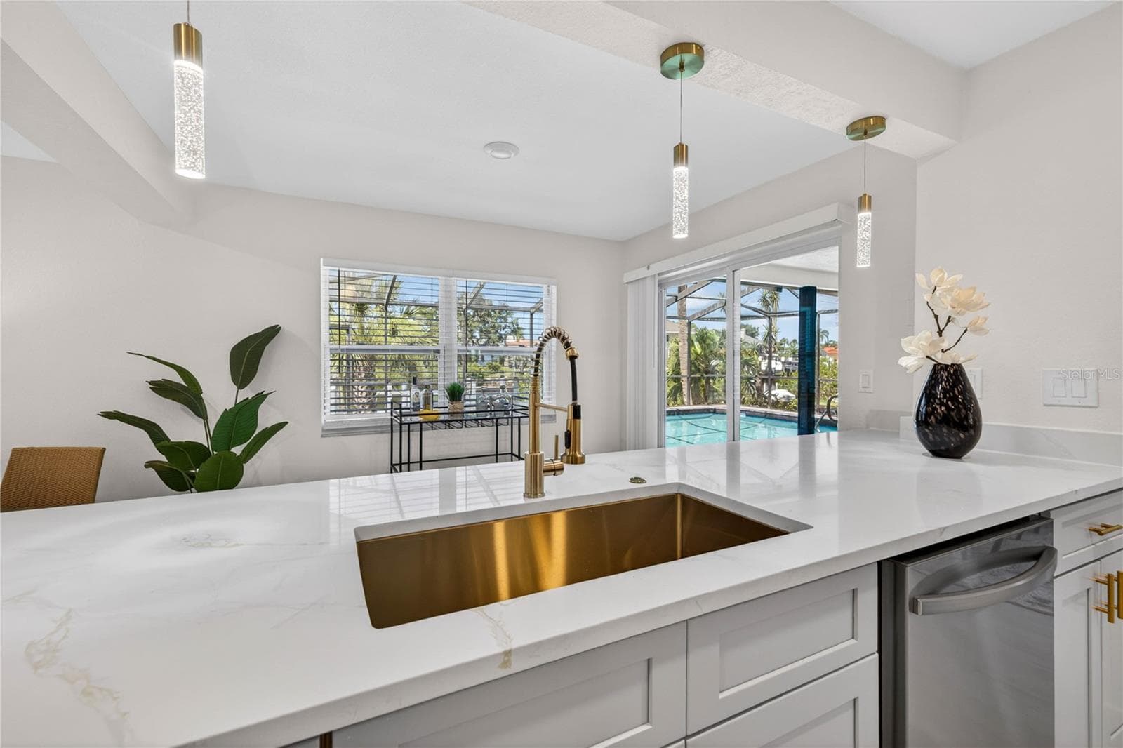 4346 MARINE PARKWAY — photo 18 of 63