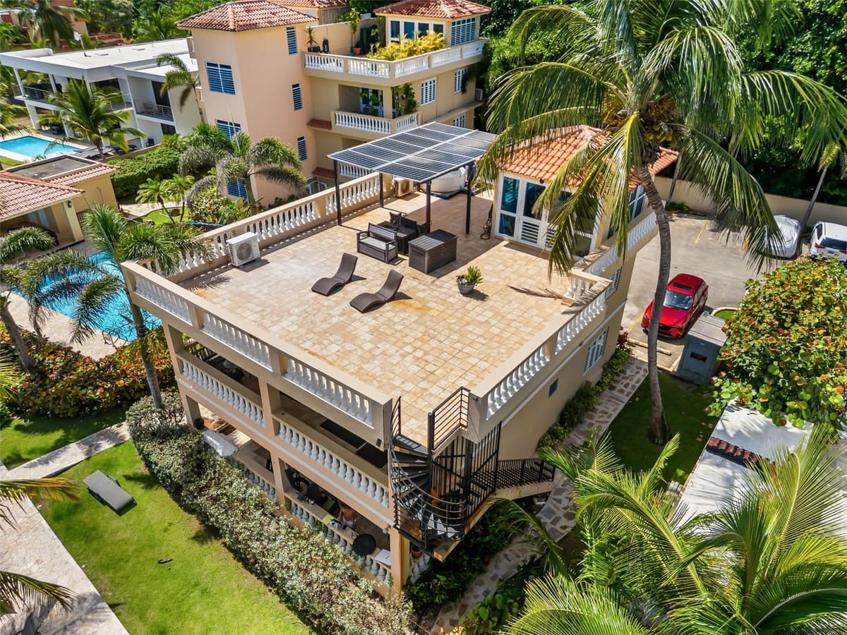 8 CONDO OCEAN VIEW CASTLE — photo 32 of 56