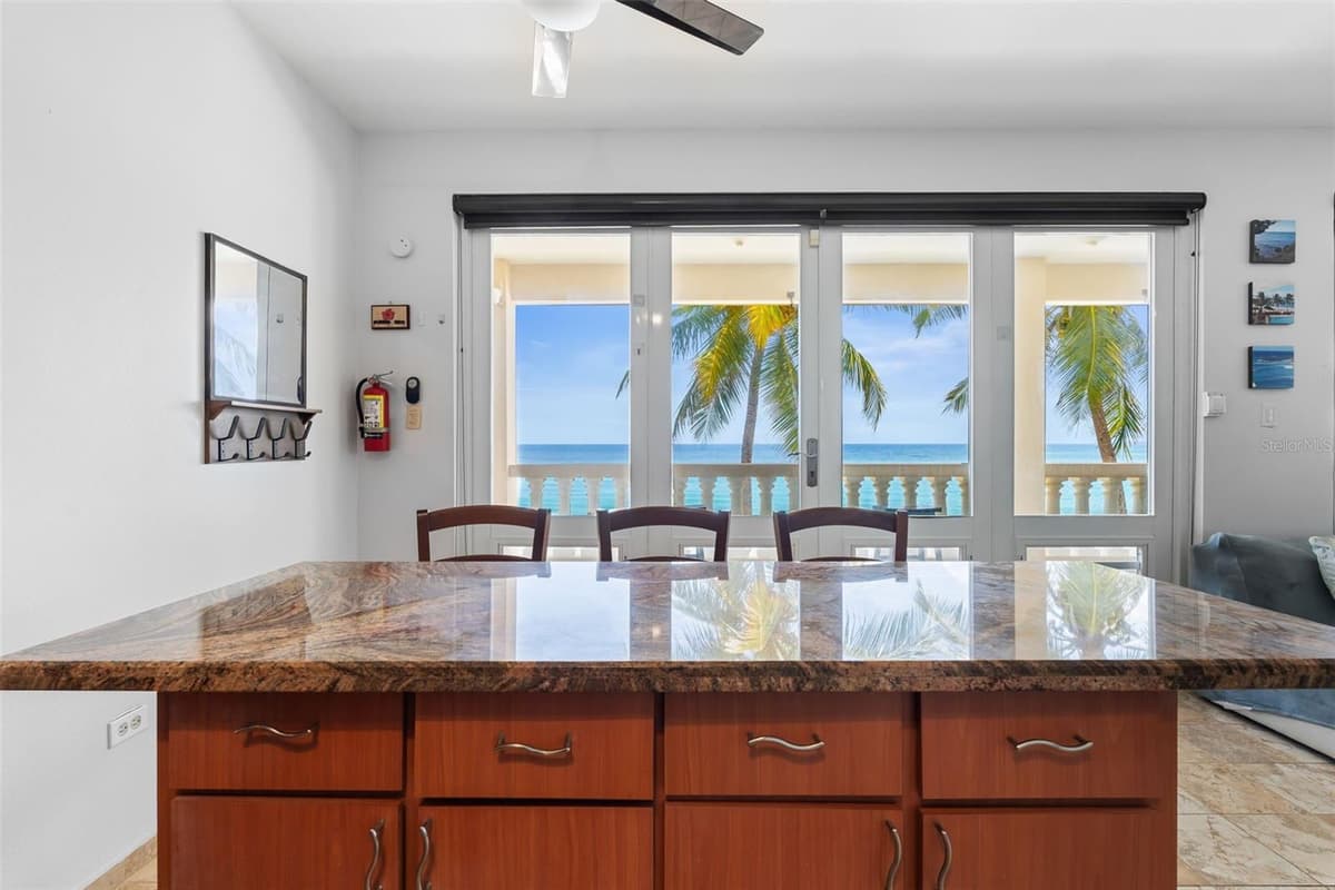 8 CONDO OCEAN VIEW CASTLE — photo 16 of 56