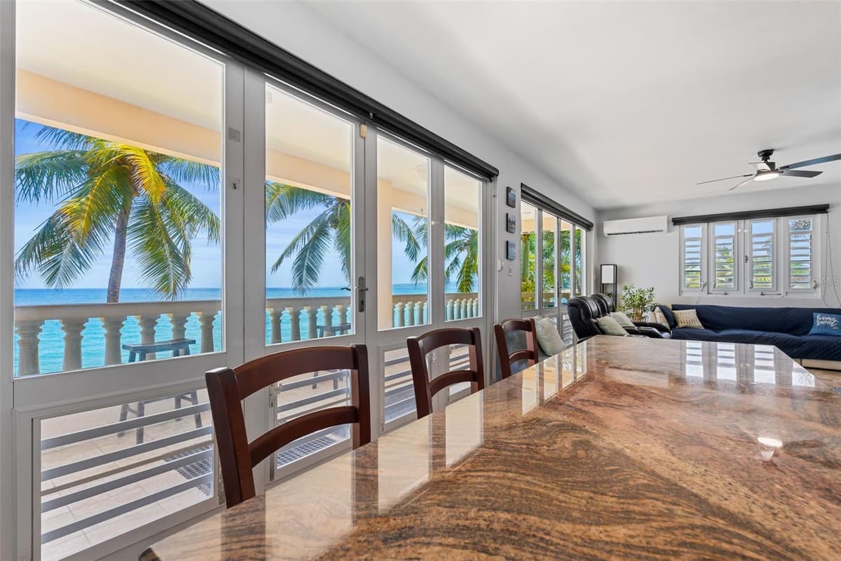 8 CONDO OCEAN VIEW CASTLE — photo 15 of 56