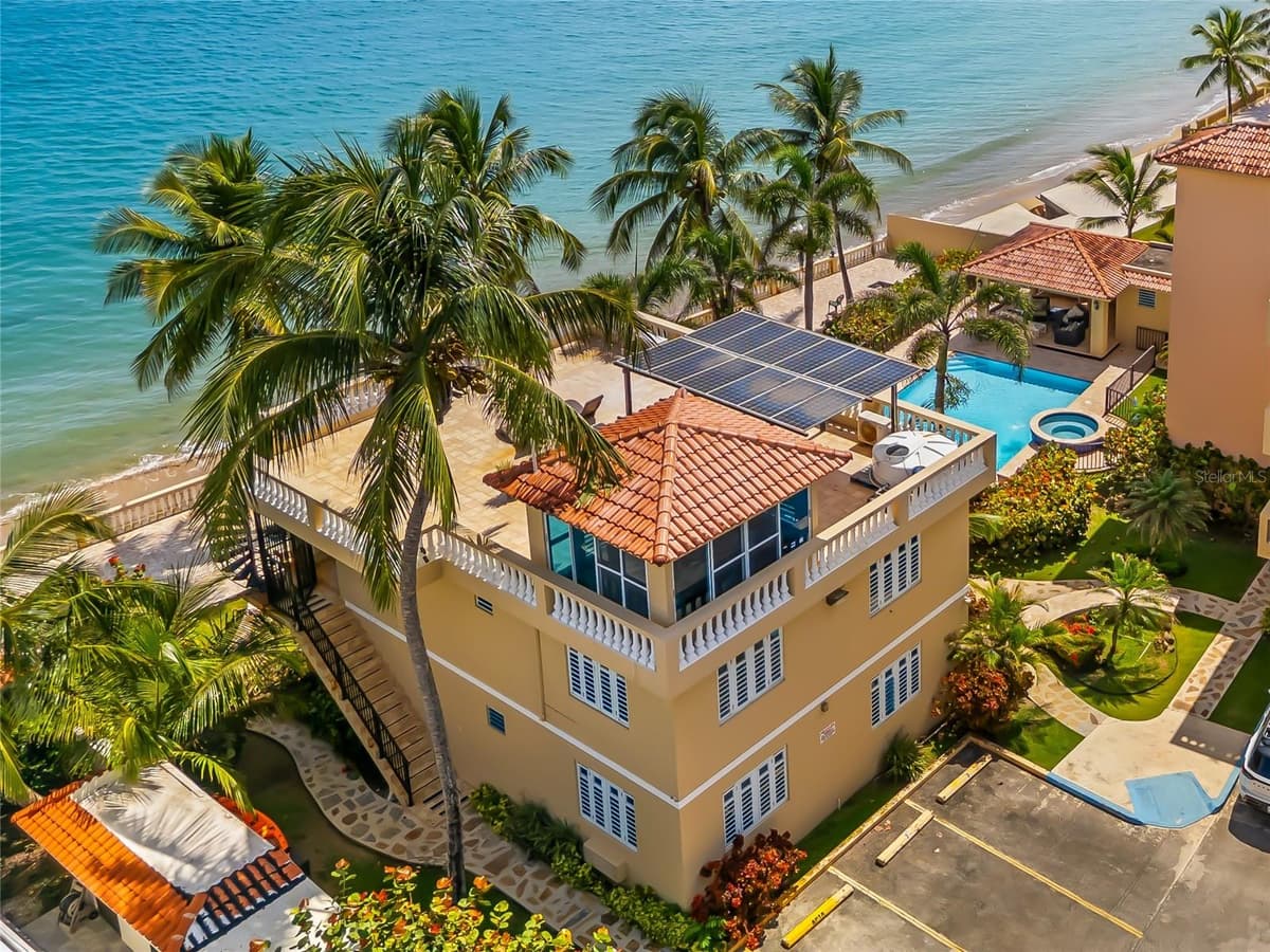 8 CONDO OCEAN VIEW CASTLE — photo 2 of 56