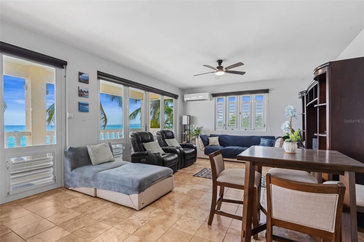 8 CONDO OCEAN VIEW CASTLE — photo 21 of 56
