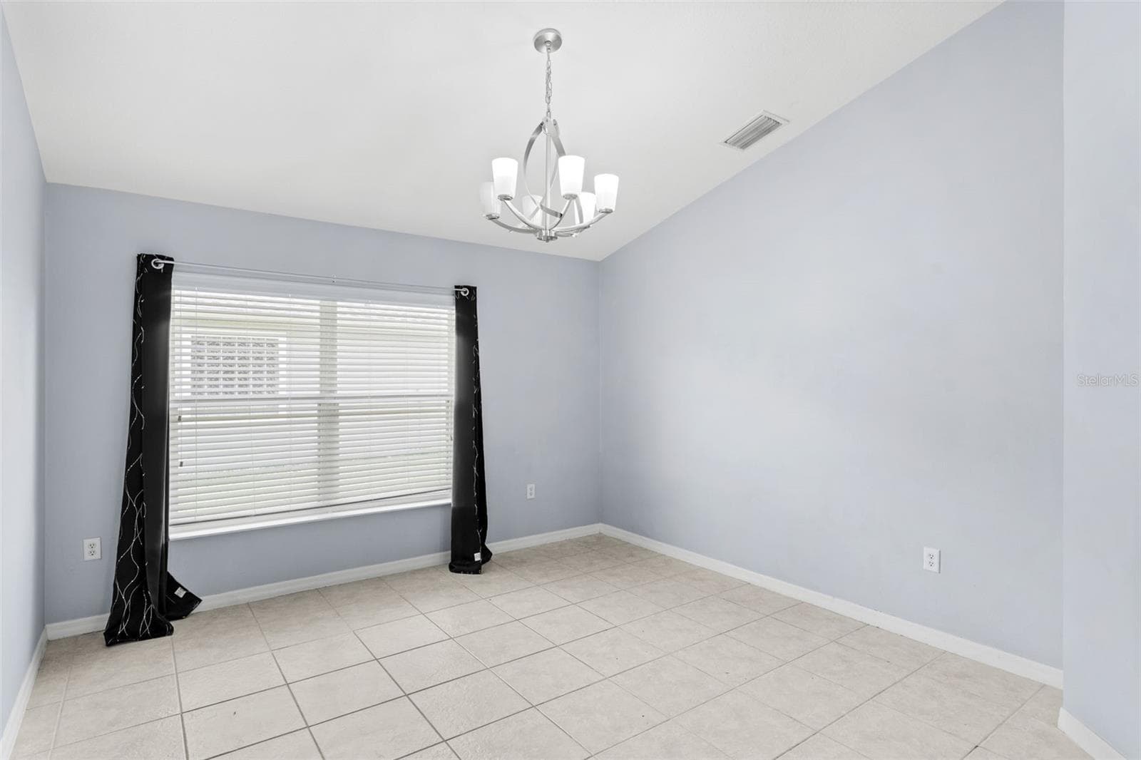 3543 SIDERWHEEL DRIVE — photo 13 of 62