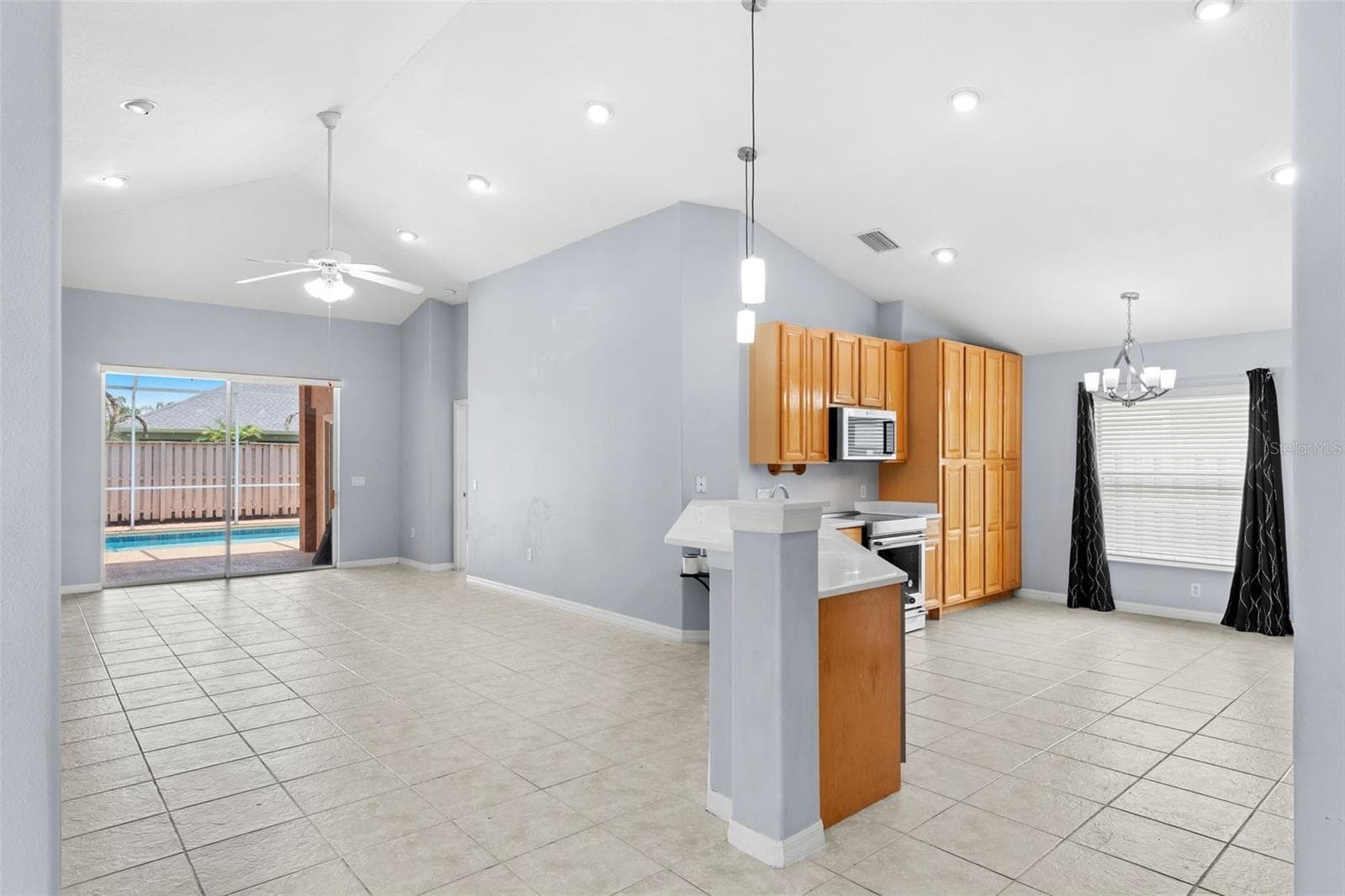 3543 SIDERWHEEL DRIVE — photo 43 of 62