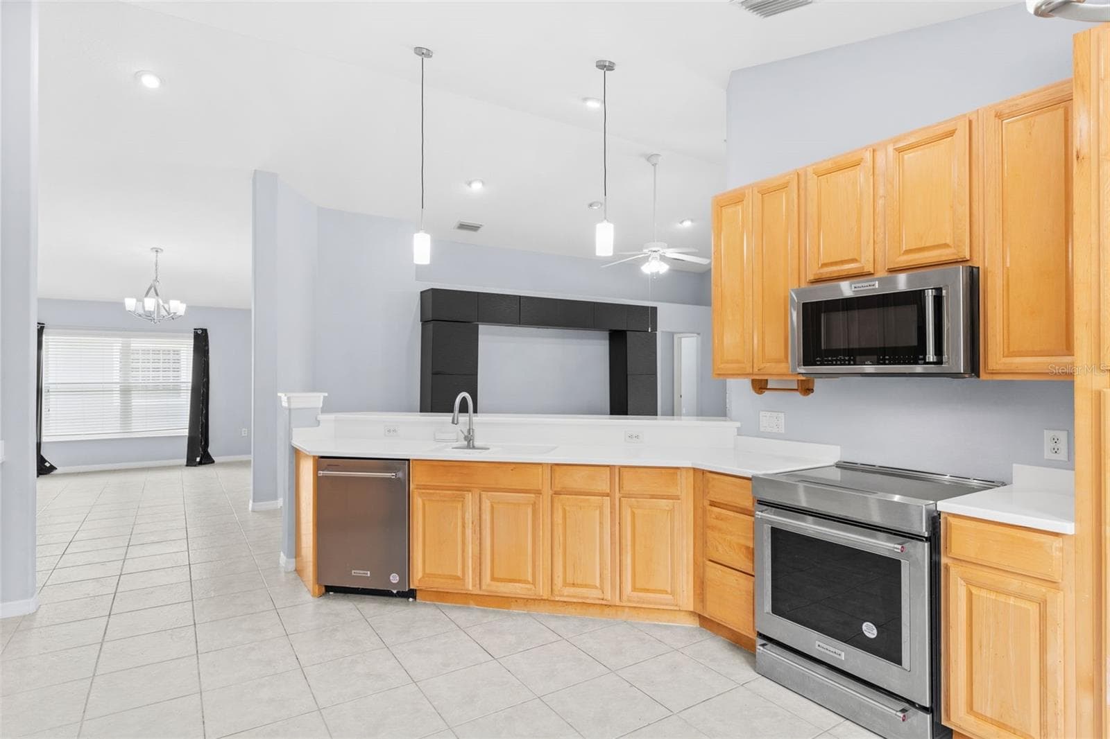 3543 SIDERWHEEL DRIVE — photo 15 of 62