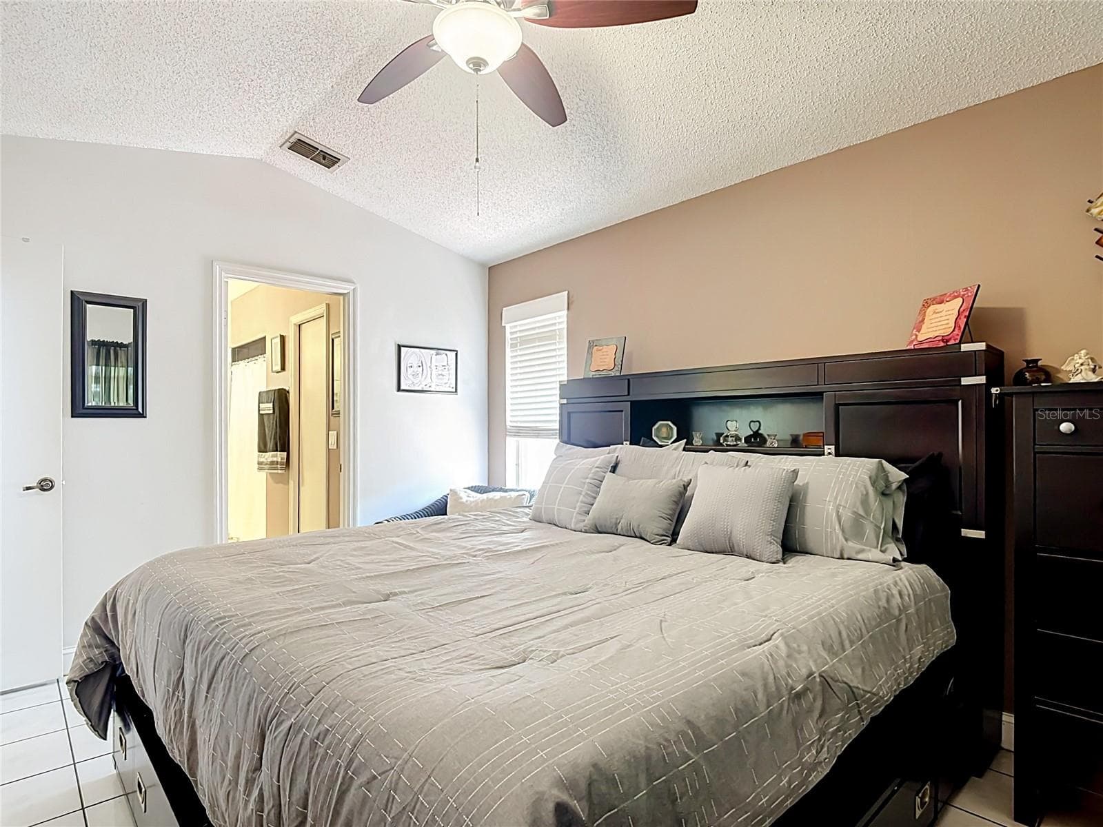 14208 AVONLEA COURT — photo 21 of 54