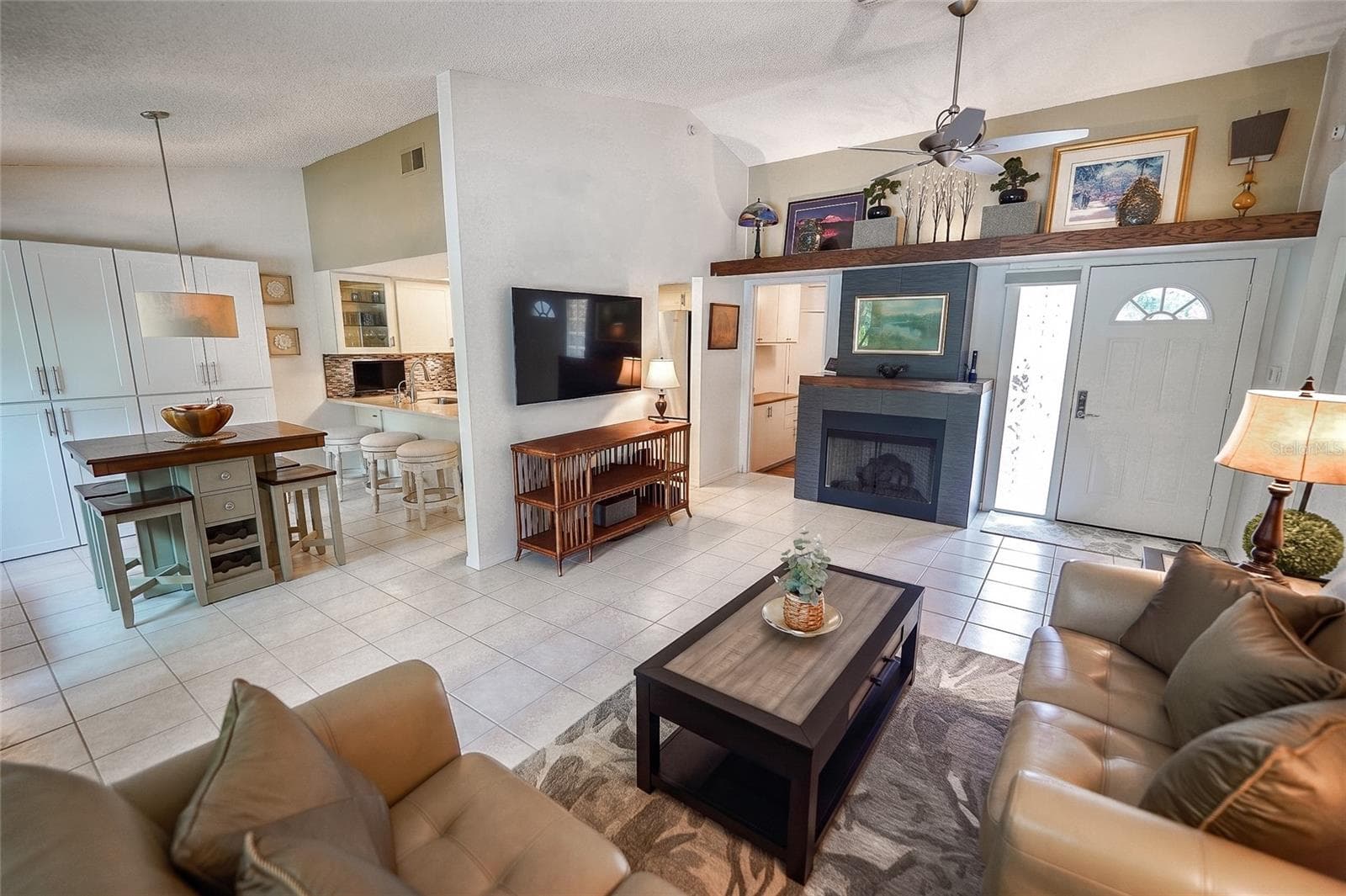 1613 ST CATHERINE DRIVE — photo 7 of 35