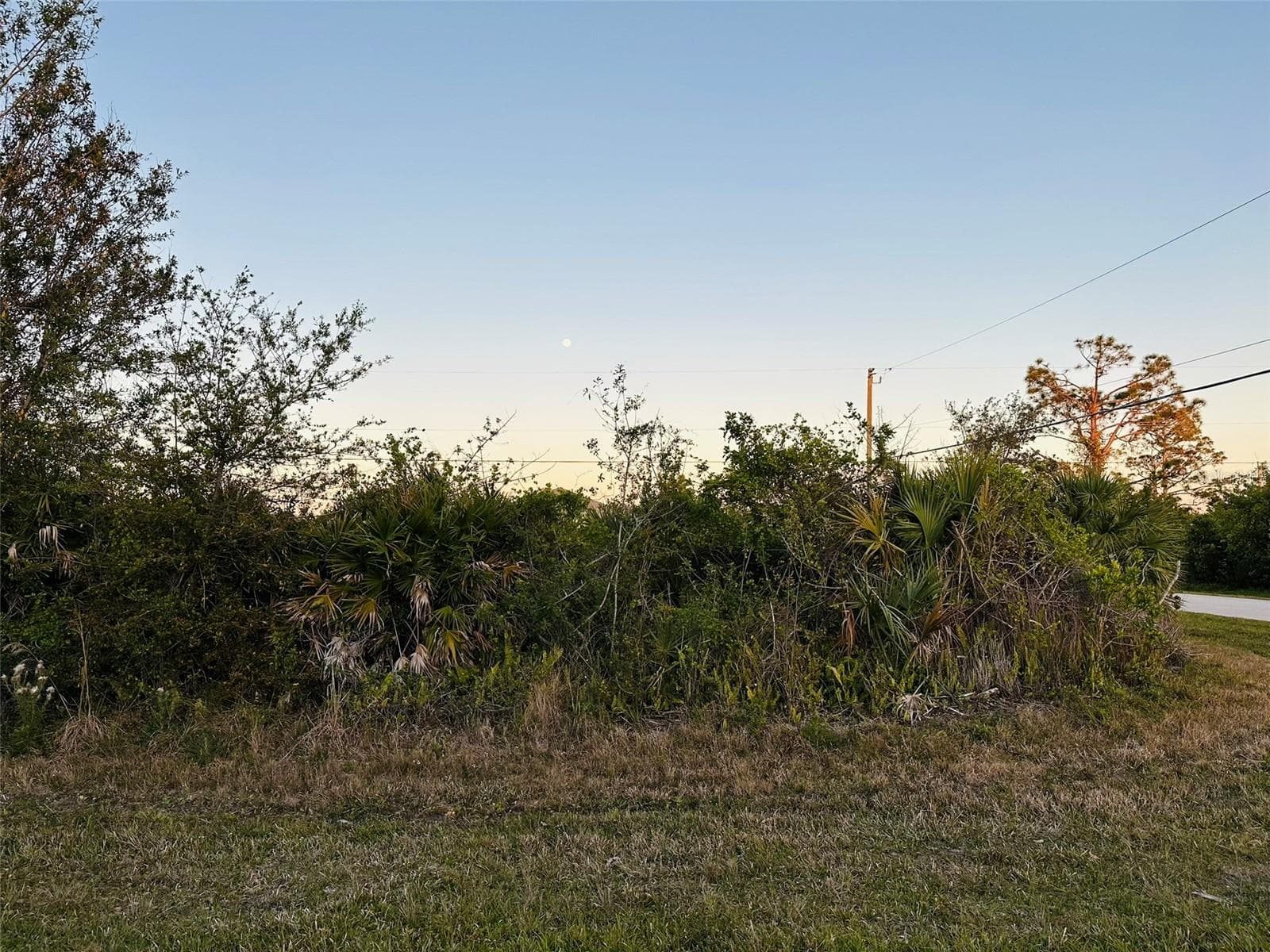 12204 ZITTLE AVENUE — photo 4 of 21