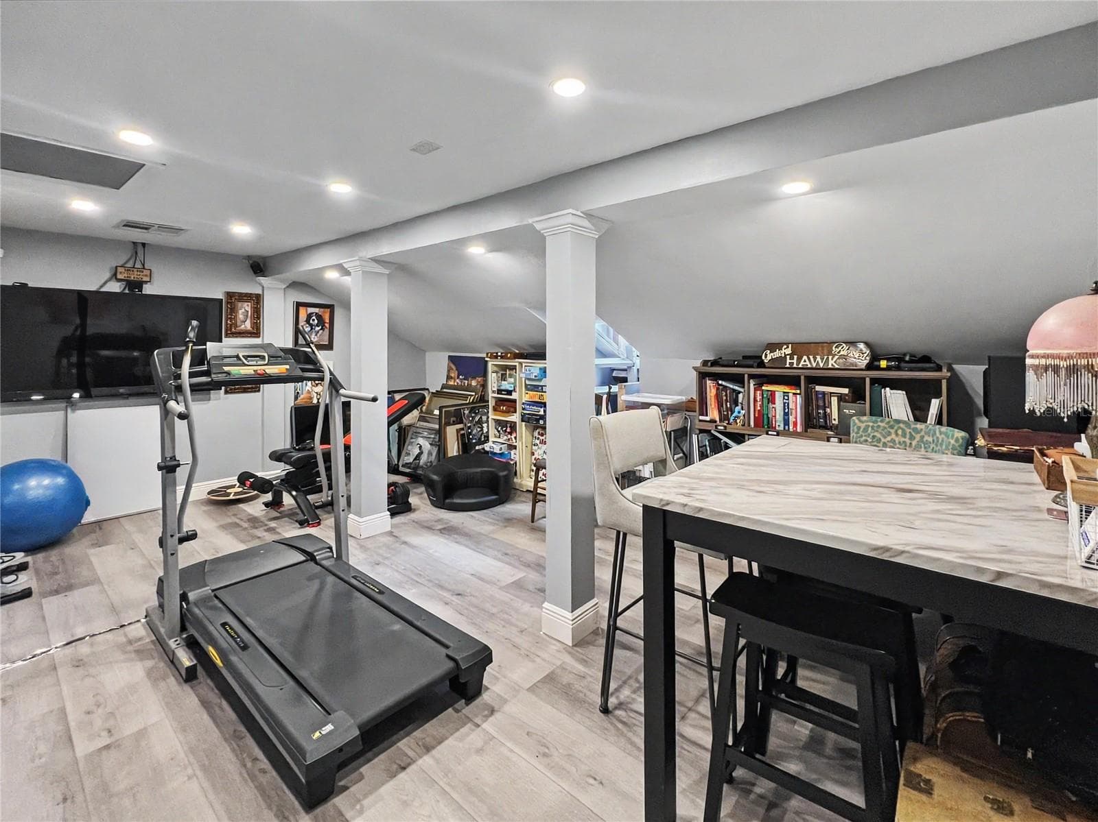 816 RUNNER OAK STREET — photo 33 of 39