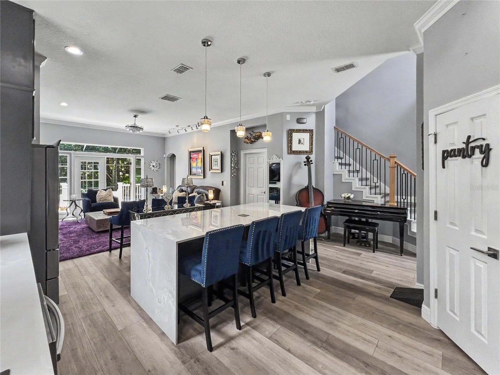 816 RUNNER OAK STREET — photo 5 of 39