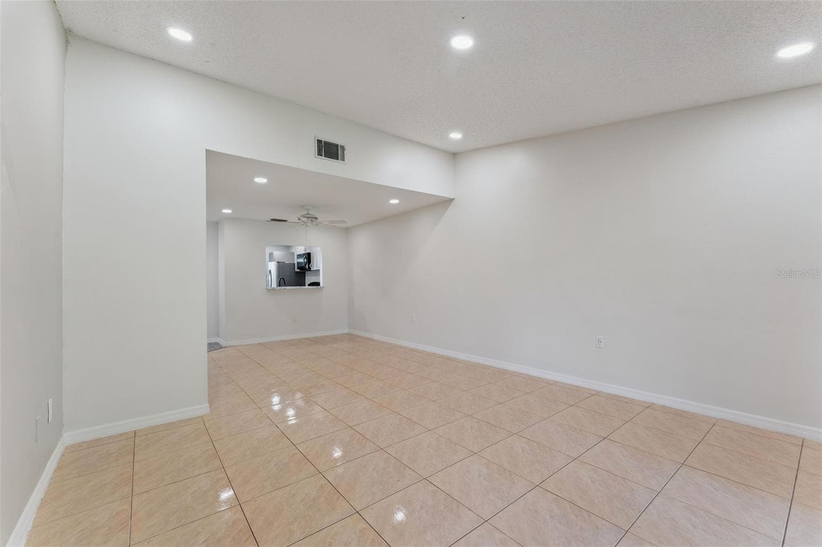 1575 BUNKER HILL COURT — photo 7 of 34