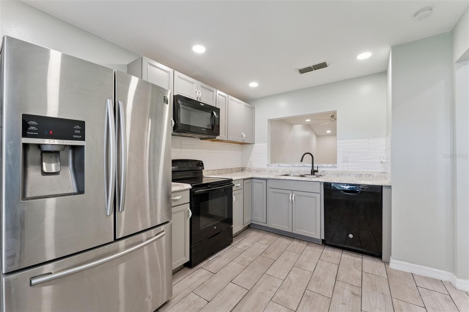 1575 BUNKER HILL COURT — photo 10 of 34