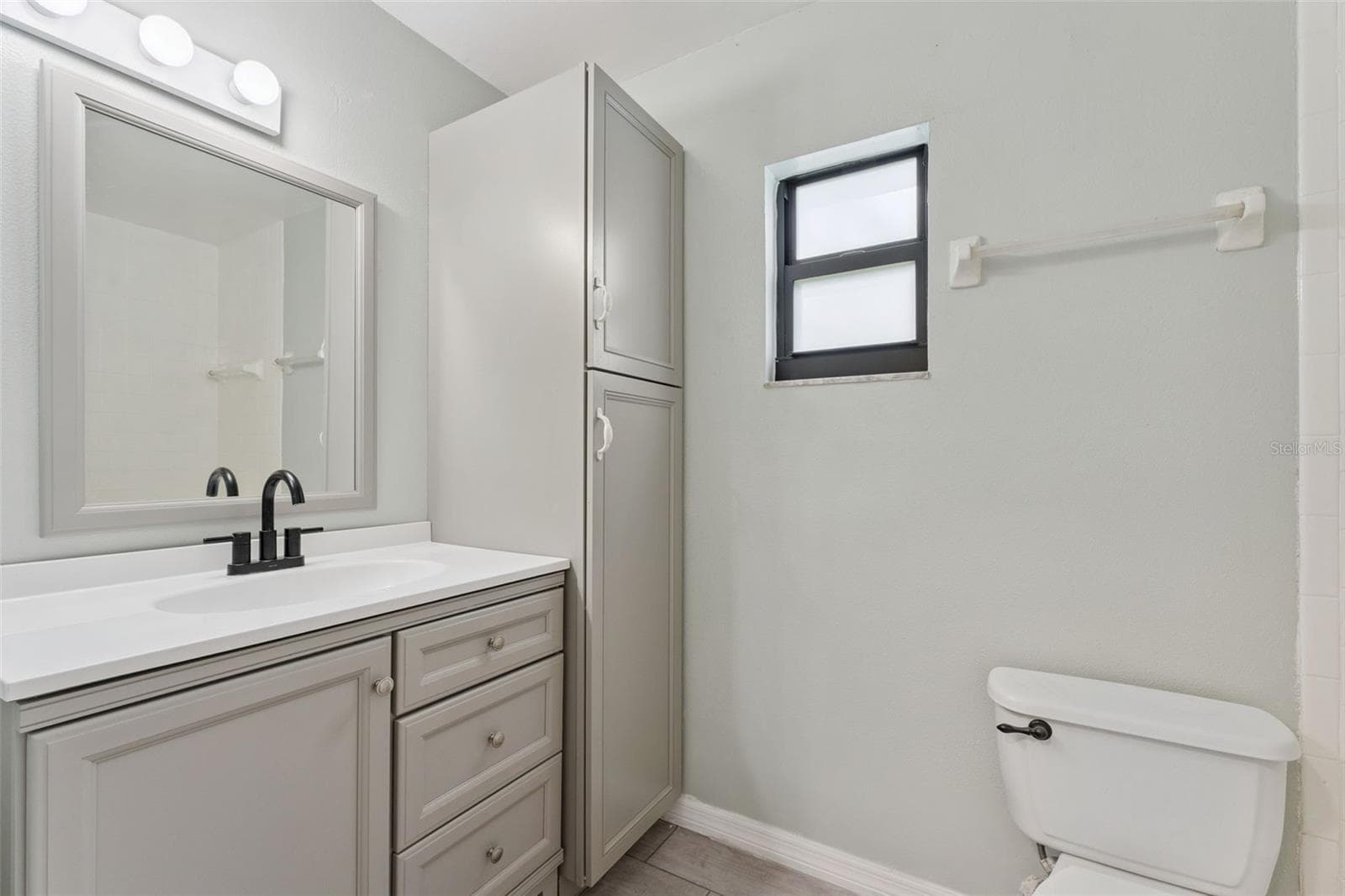 1575 BUNKER HILL COURT — photo 23 of 34