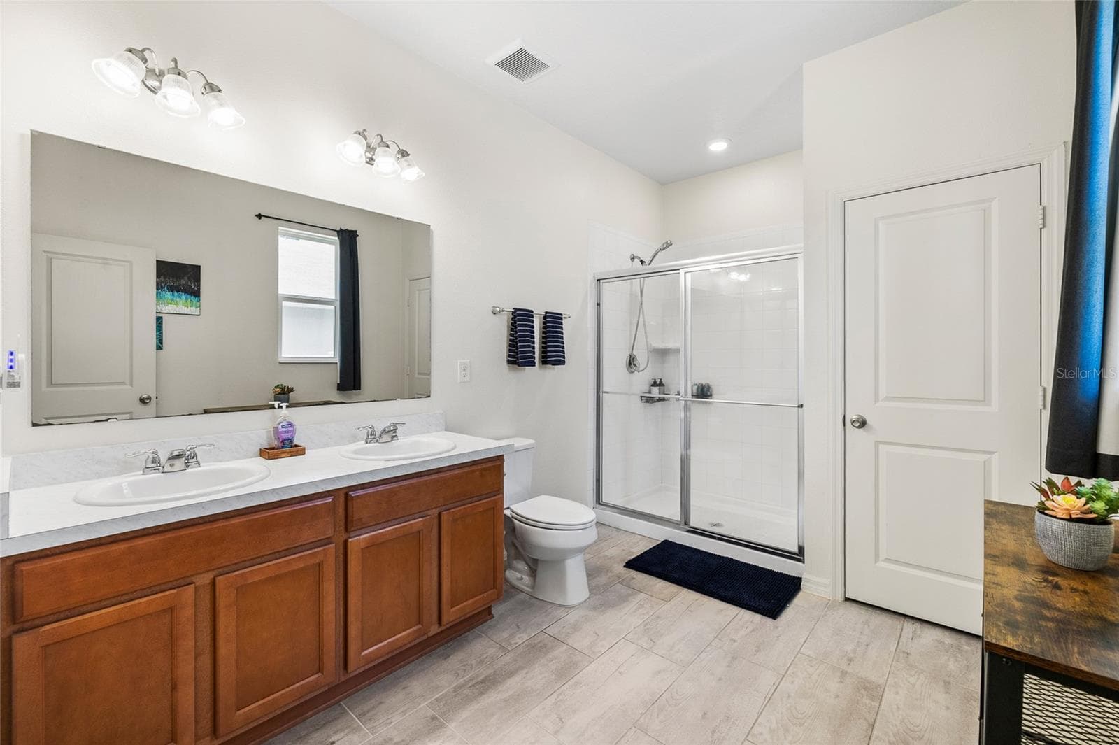 7429 IBIS DRIVE — photo 22 of 42