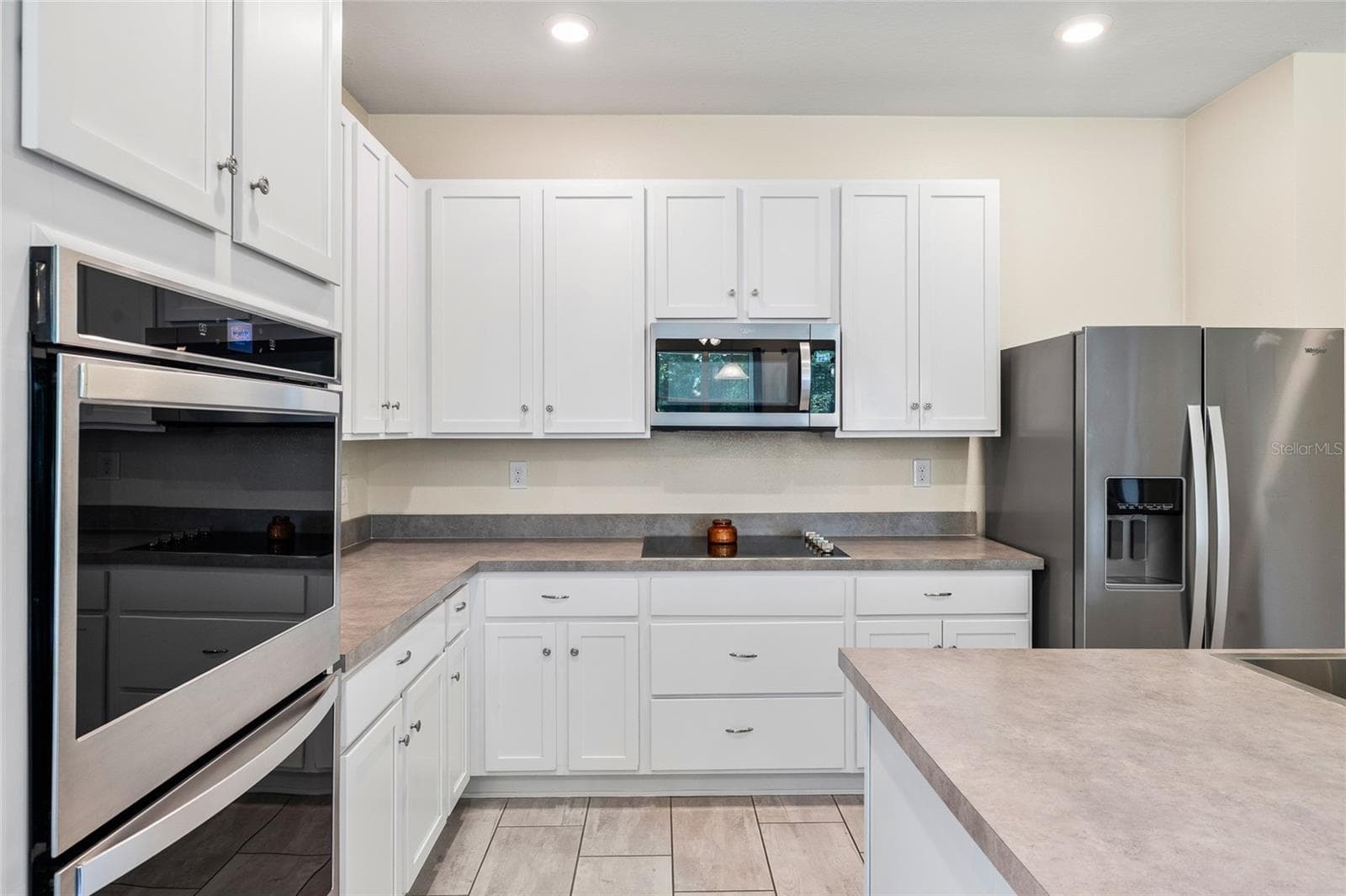 7429 IBIS DRIVE — photo 7 of 42