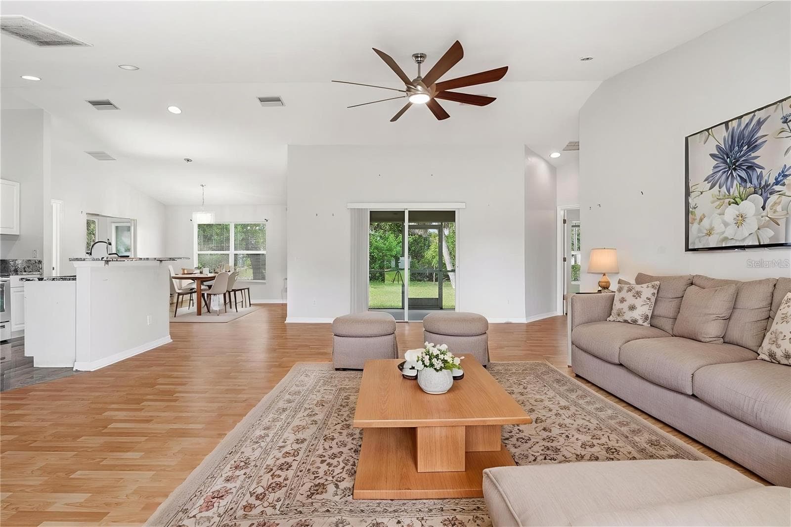 4171 MAGENTA AVENUE — photo 3 of 43