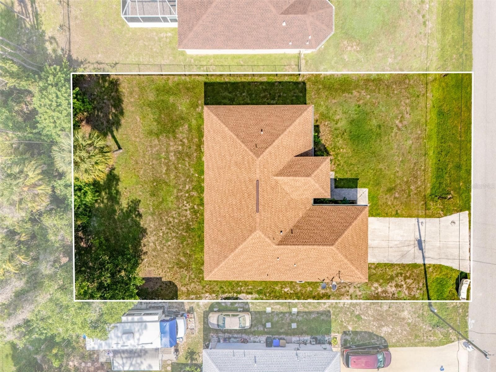 4171 MAGENTA AVENUE — photo 41 of 43