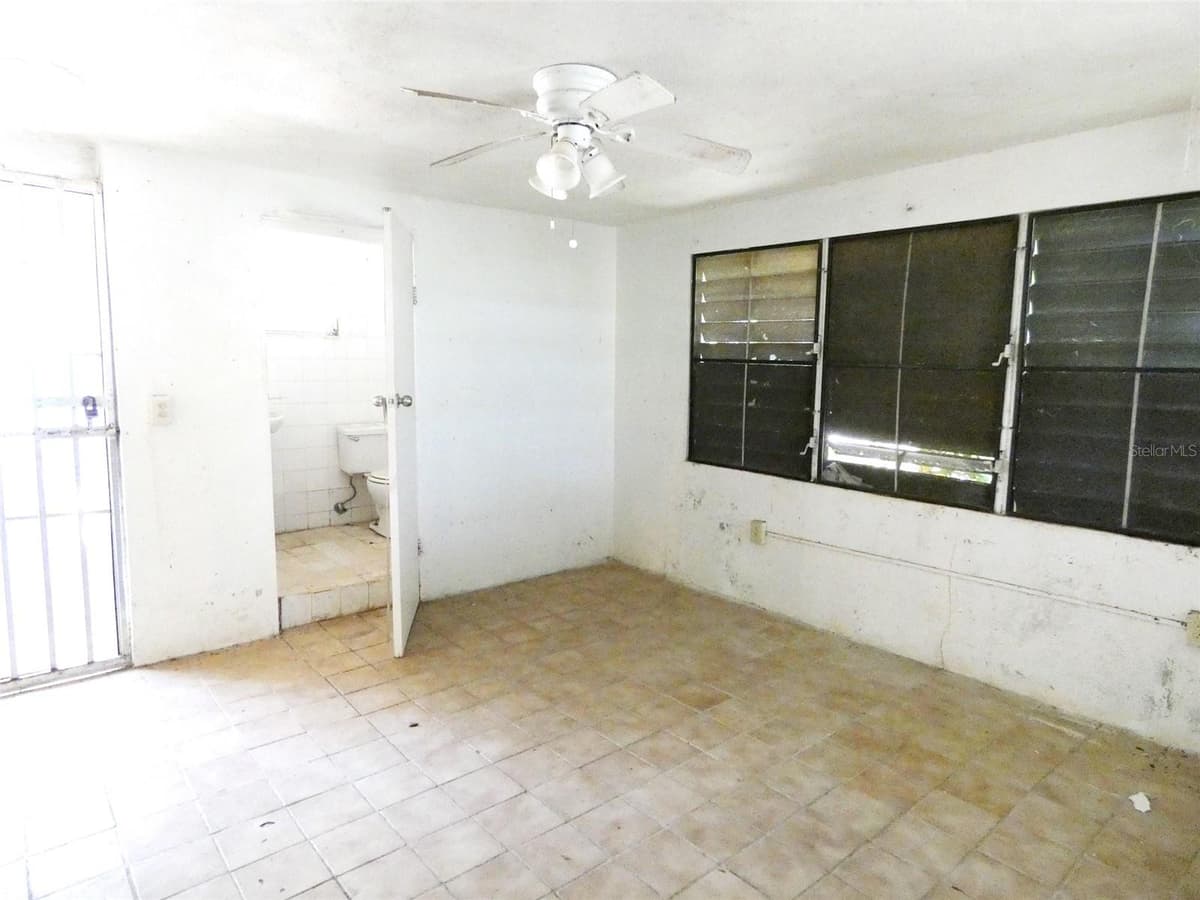 491 CALLE GLADIOLA — photo 19 of 26