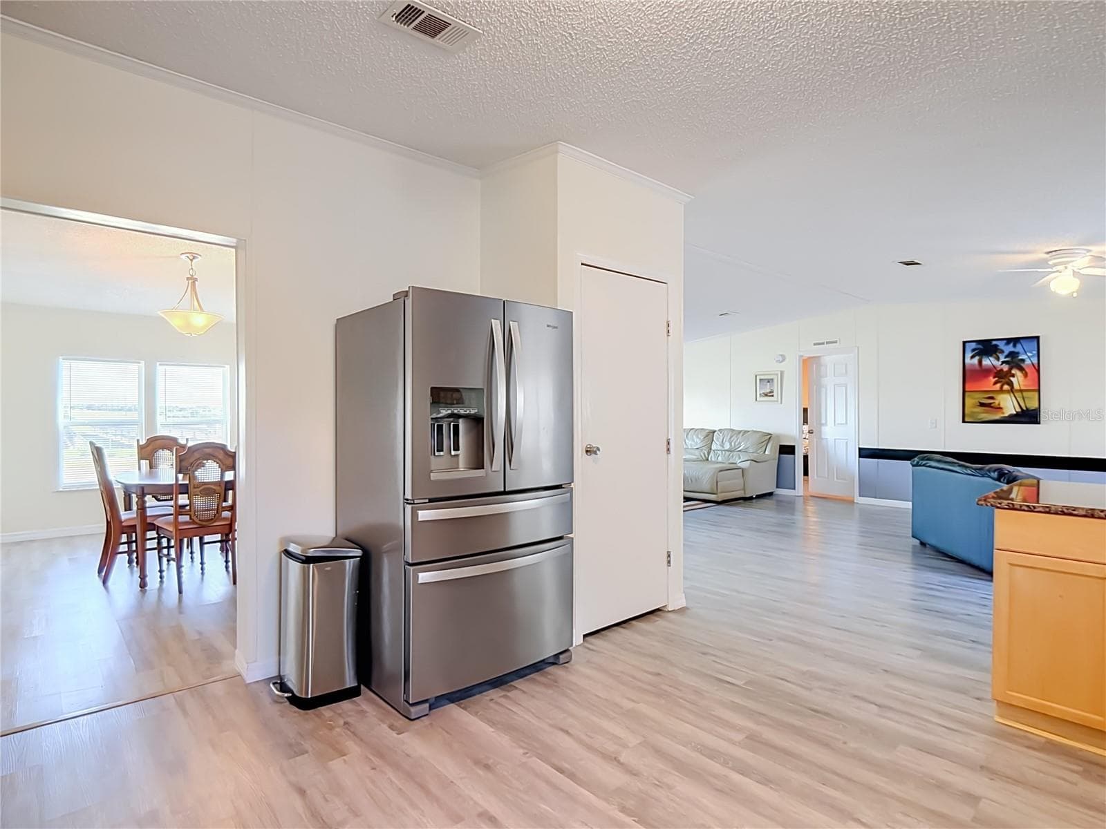 202 WAVERLY LOOP — photo 12 of 33