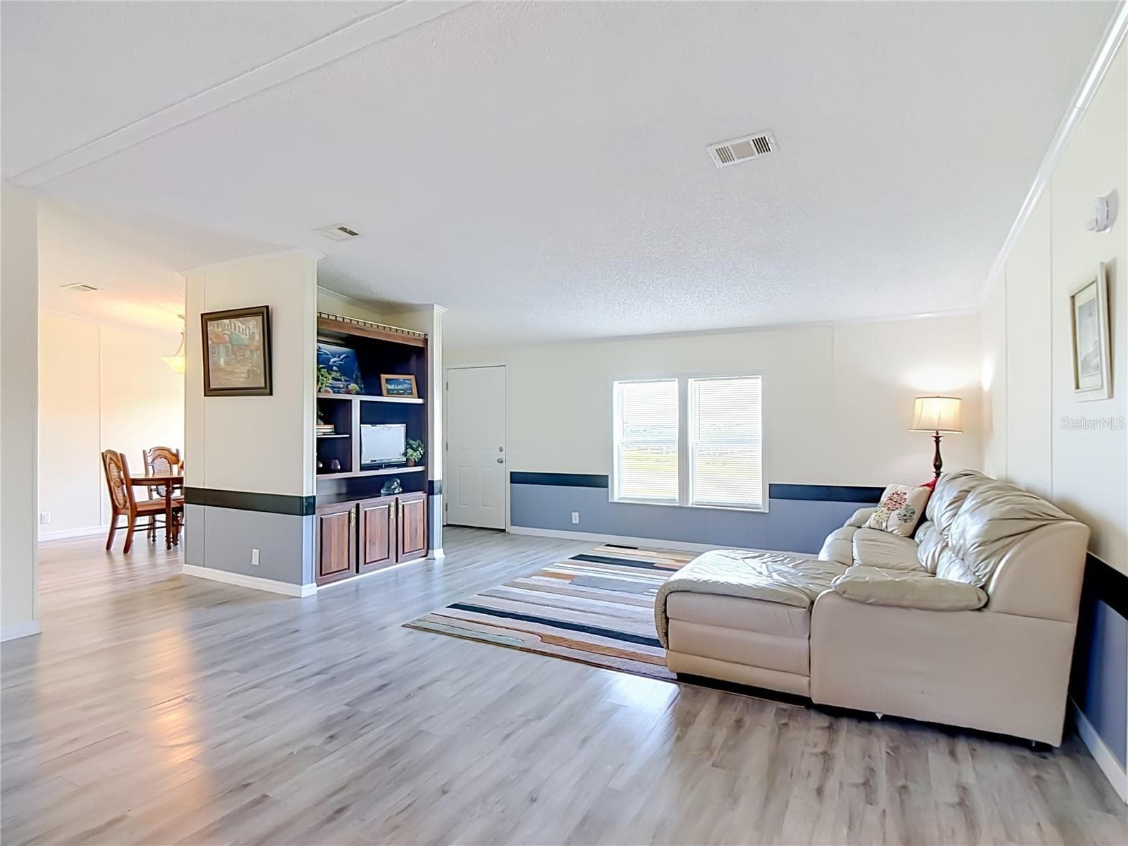 202 WAVERLY LOOP — photo 6 of 33
