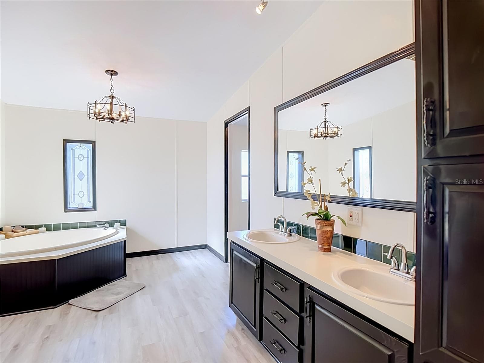 202 WAVERLY LOOP — photo 17 of 33