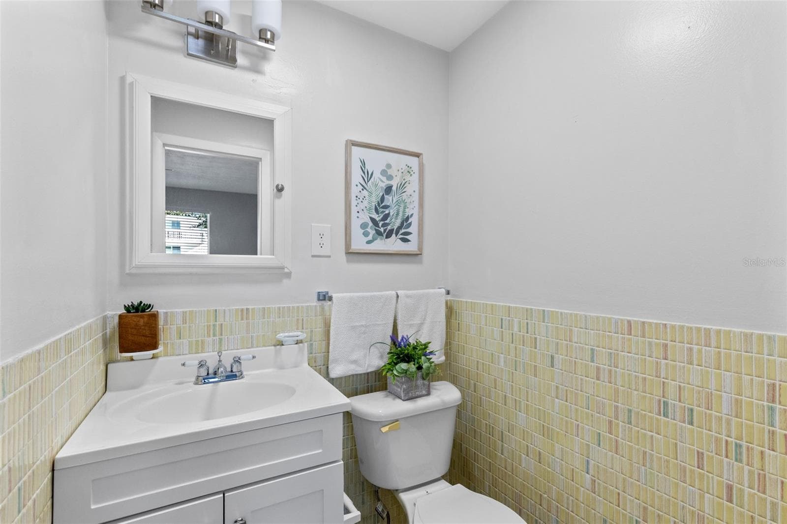 1140 ORLANDO AVENUE — photo 15 of 47