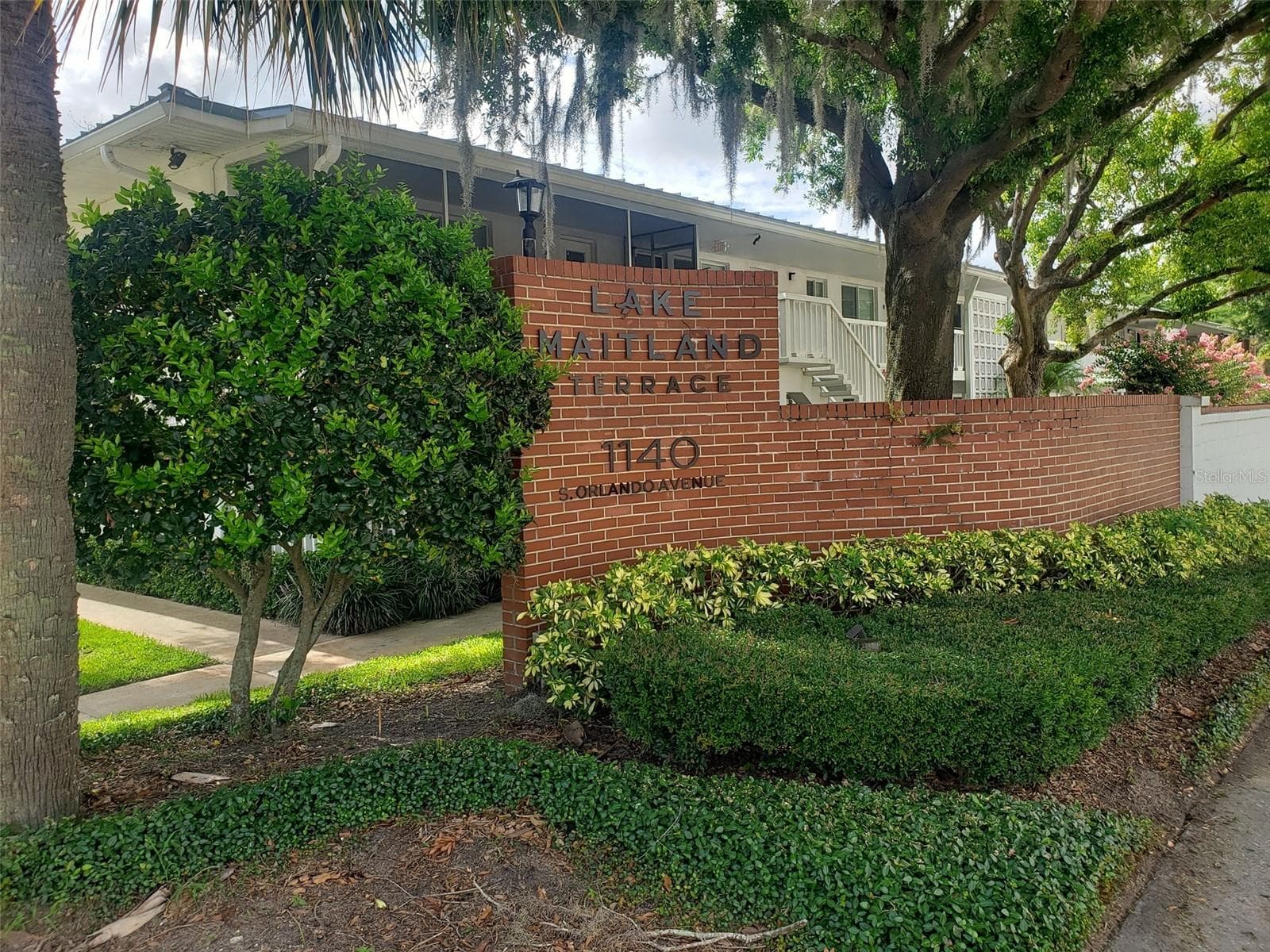 1140 ORLANDO AVENUE — photo 38 of 47