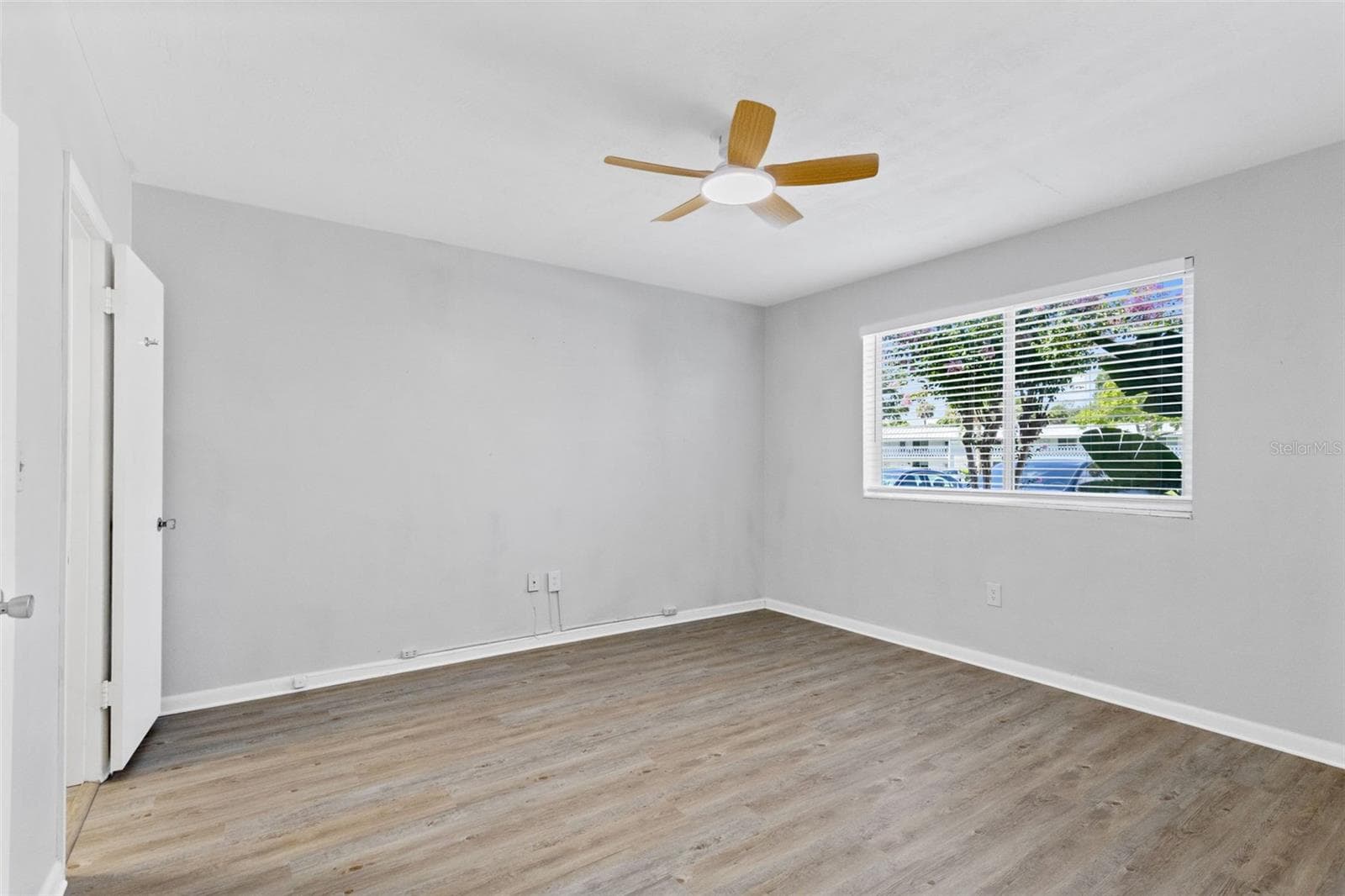 1140 ORLANDO AVENUE — photo 37 of 47