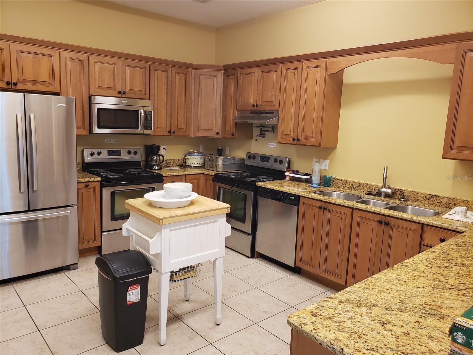1140 ORLANDO AVENUE — photo 42 of 47