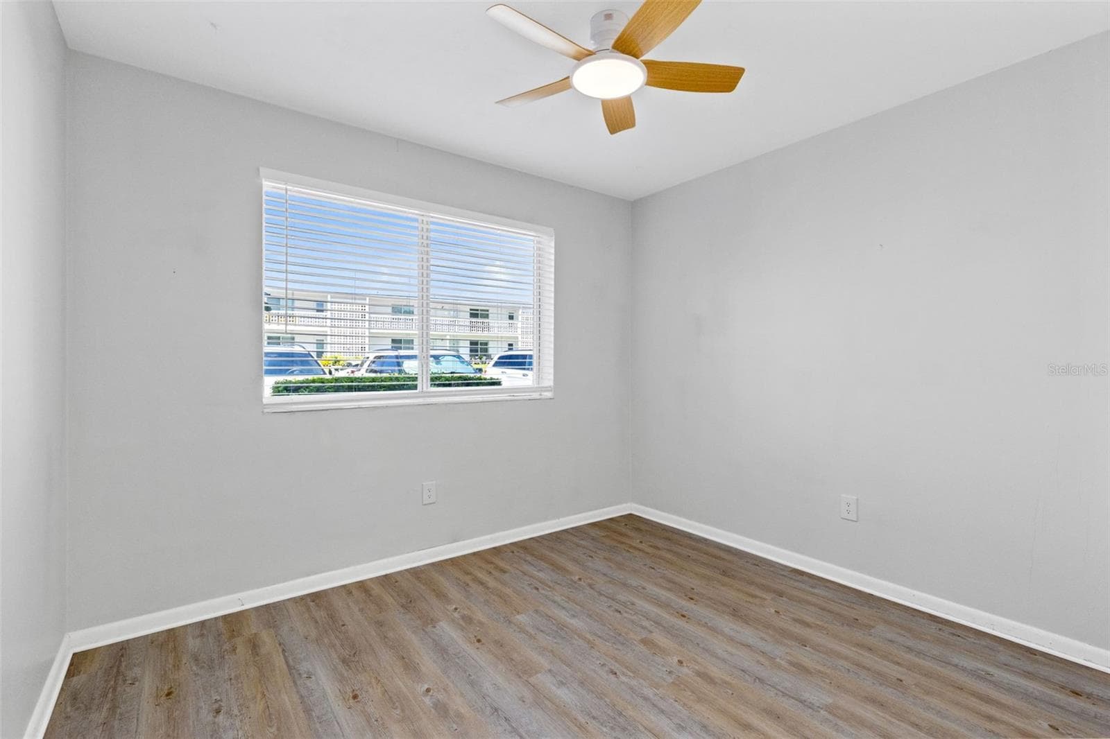 1140 ORLANDO AVENUE — photo 35 of 47