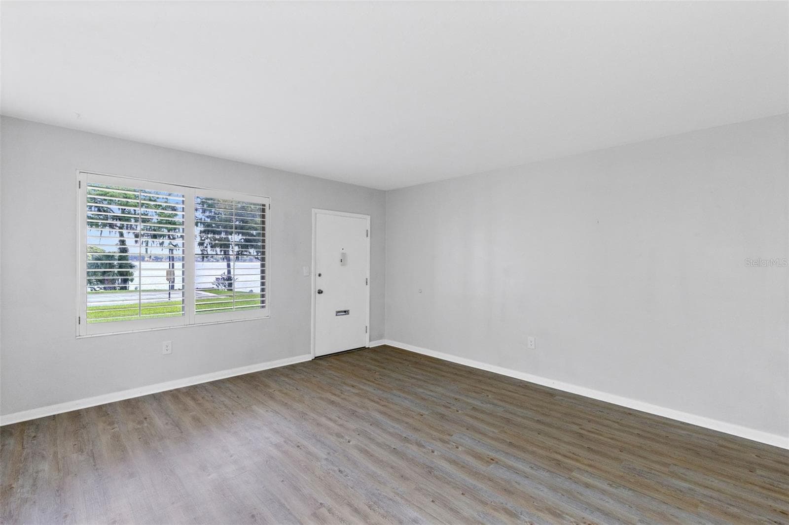 1140 ORLANDO AVENUE — photo 32 of 47