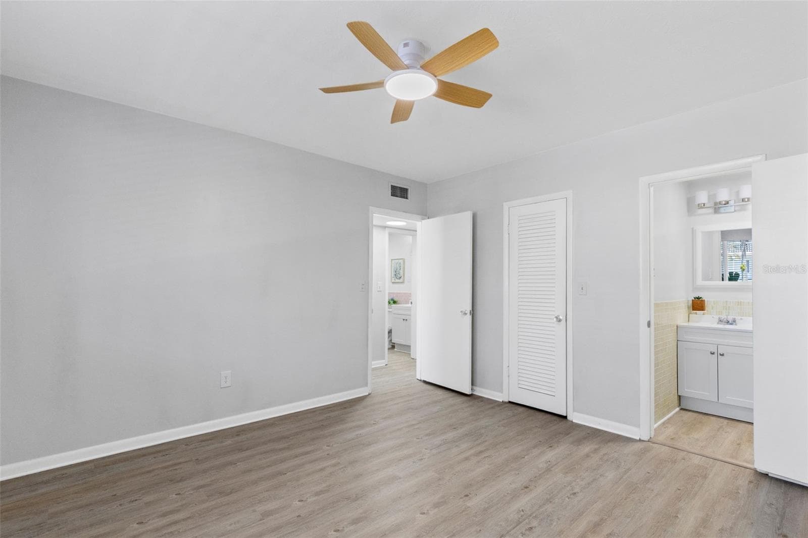 1140 ORLANDO AVENUE — photo 33 of 47