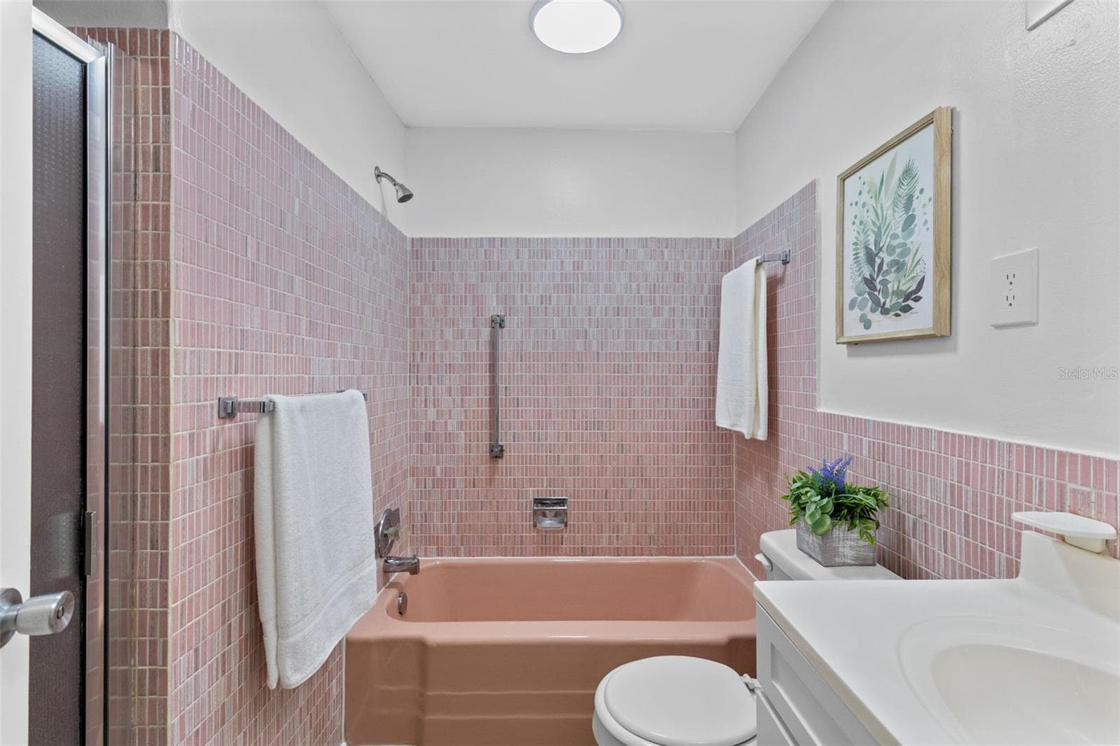 1140 ORLANDO AVENUE — photo 18 of 47