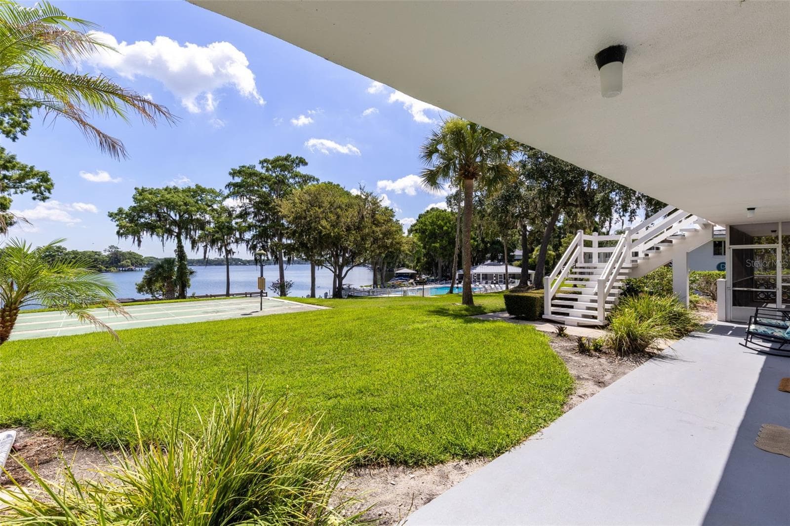 1140 ORLANDO AVENUE — photo 10 of 47