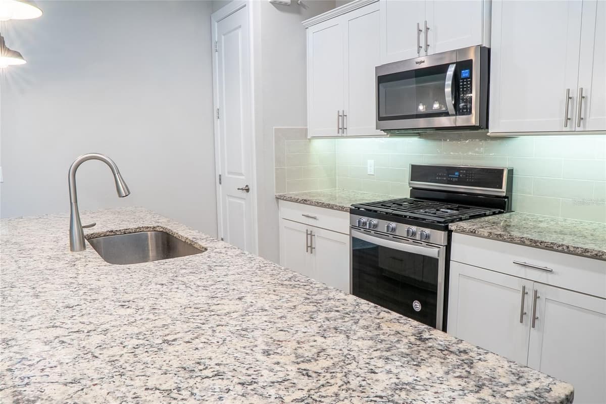 1188 PATTERSON TERRACE — photo 12 of 37