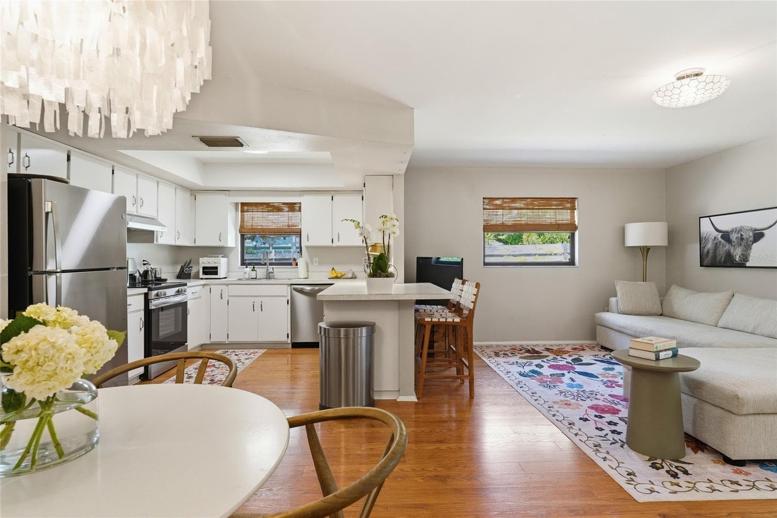 831 HIGHLAND STREET — photo 18 of 55