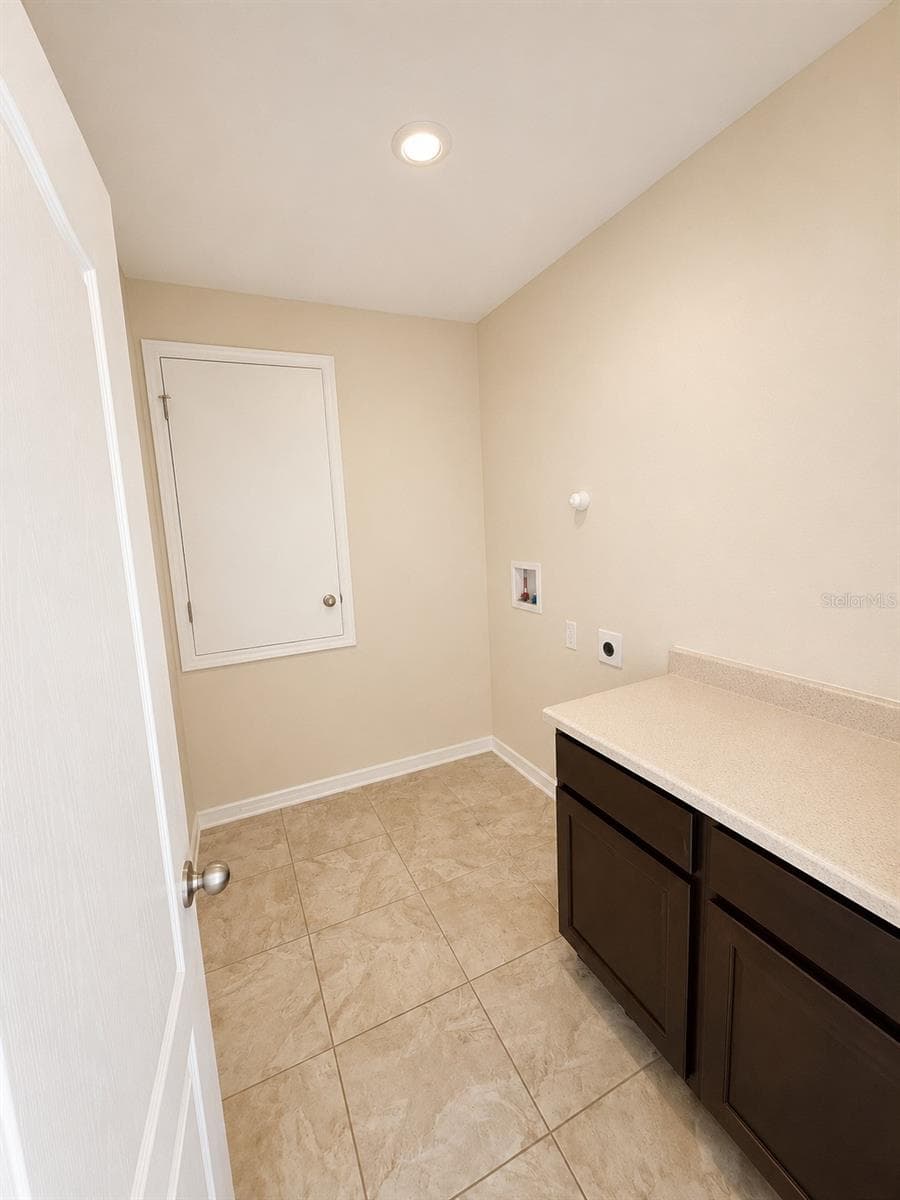 5332 WISK FERN CIRCLE — photo 10 of 17