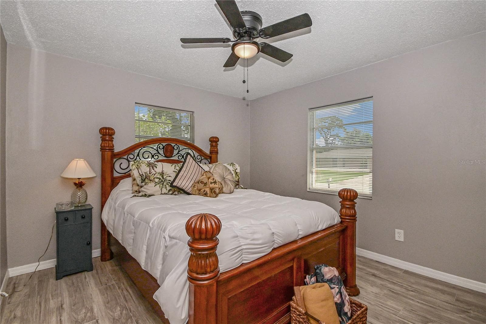 2820 SABAL PALM DRIVE — photo 24 of 44