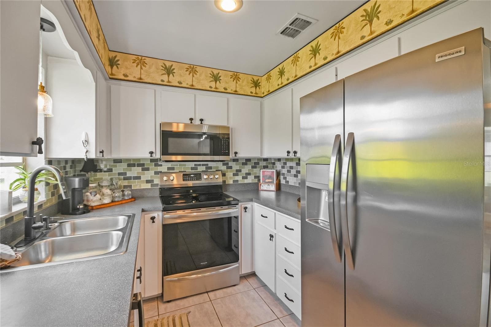 2820 SABAL PALM DRIVE — photo 21 of 44