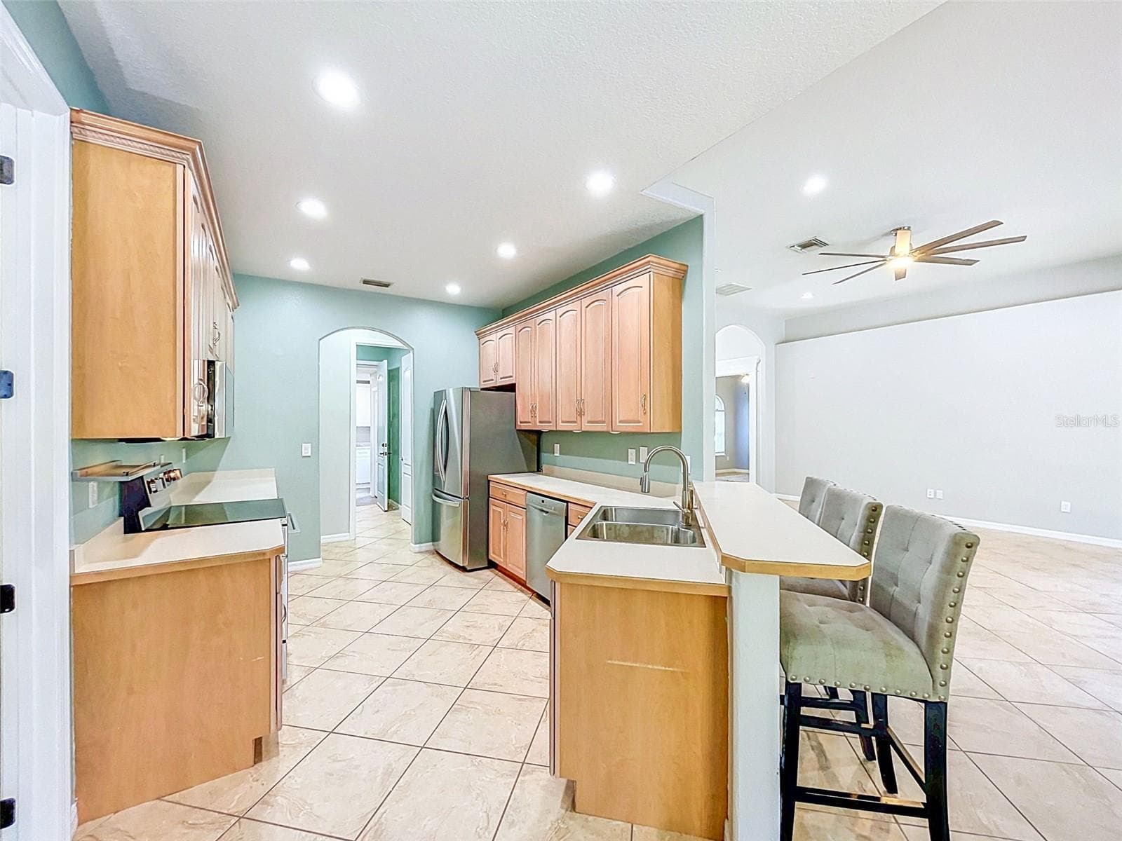 30115 W THYME AVE — photo 11 of 65