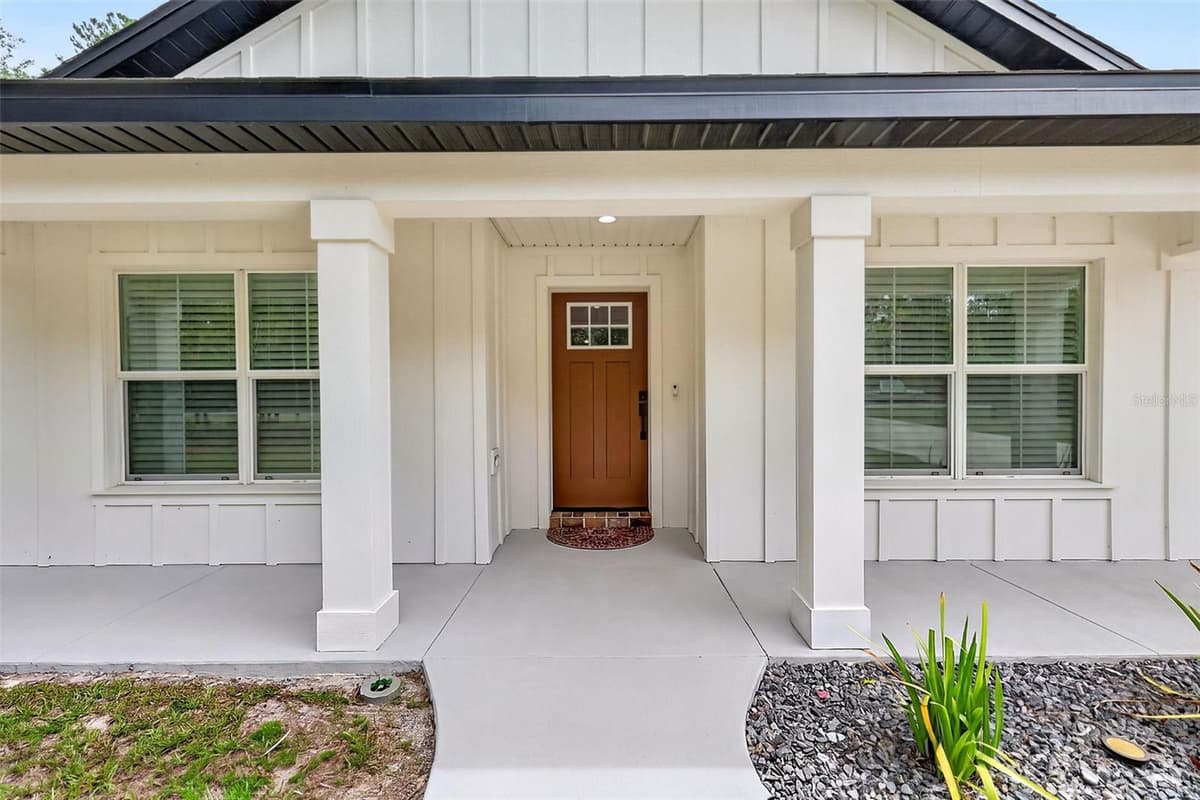 2058 COUNTY ROAD 243F — photo 3 of 50