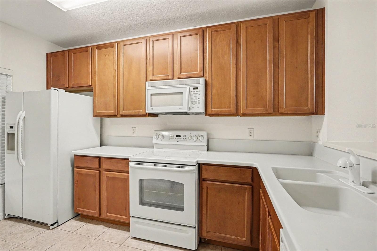 146 WEYMOUTH WAY — photo 5 of 17