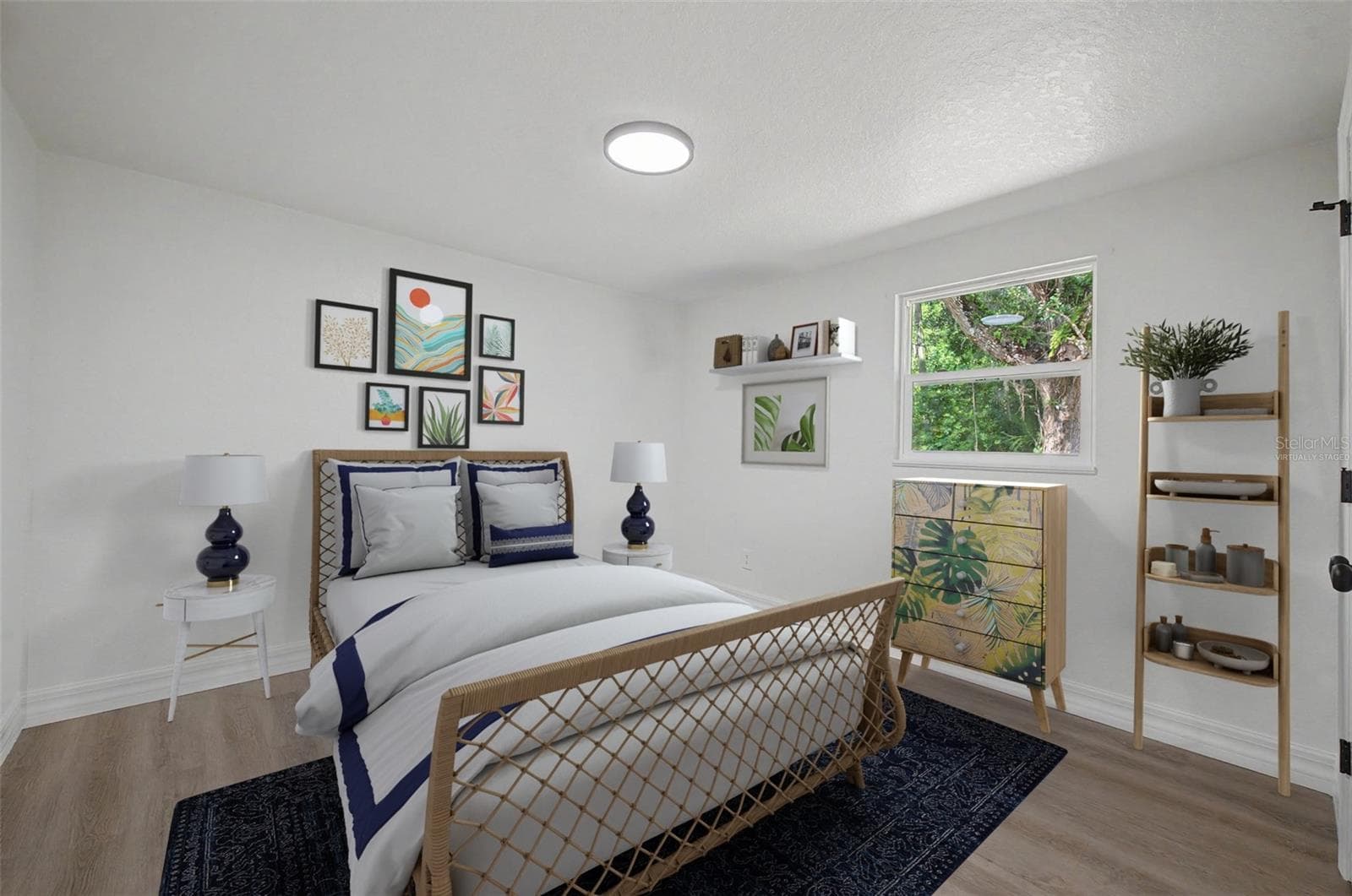 7203 URSULA AVENUE — photo 15 of 28