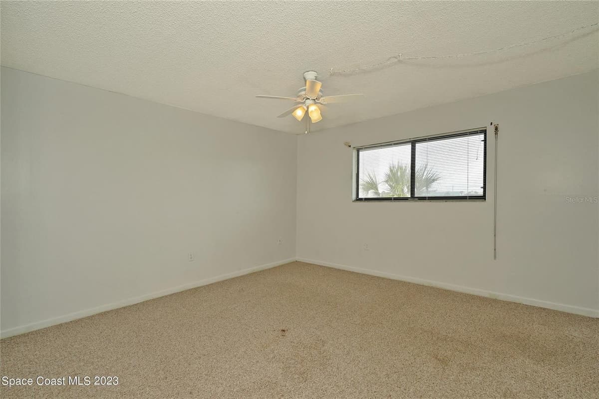3799 BANANA RIVER BOULEVARD — photo 15 of 33